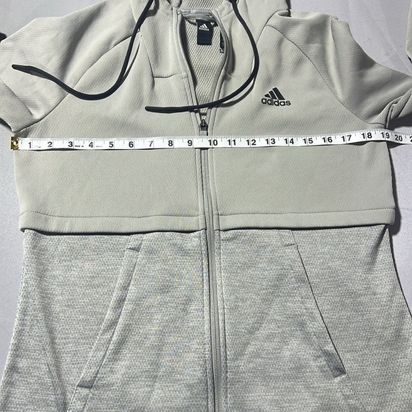 Women’s adidas zip up hoodie - Picture 6 of 8